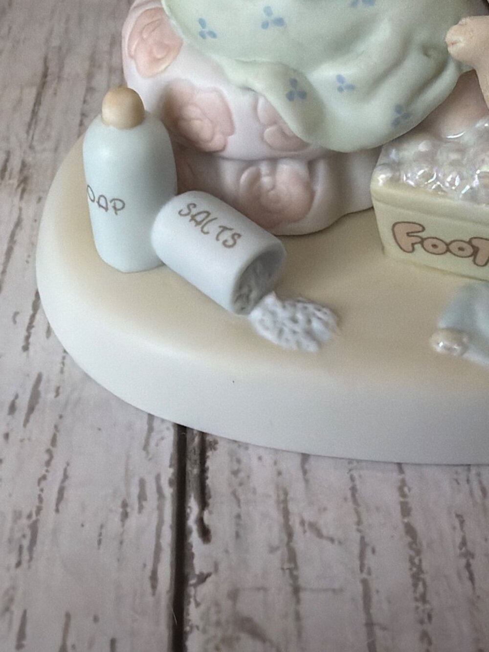 Precious Moments You Are My In-SPA-ration 2002 Members Only Figurine PM0021 - Picture 8 of 12